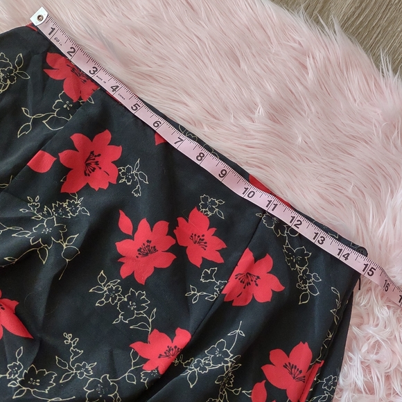 90s red and black floral maxi skirt - Picture 3 of 5